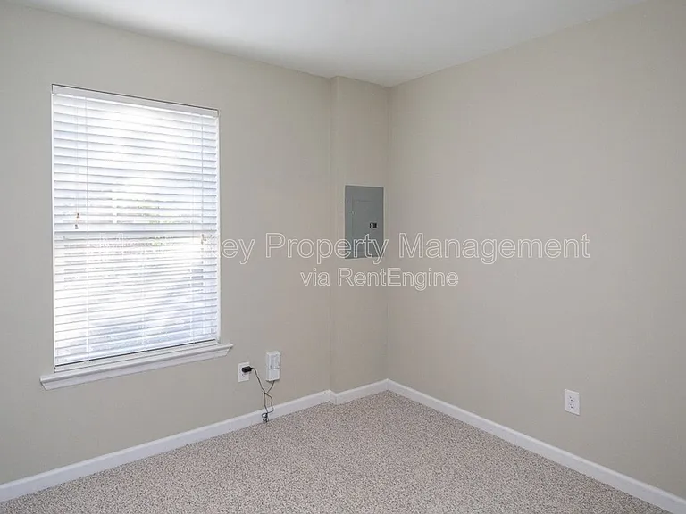 118 Darley Dale Loop — Photo 23