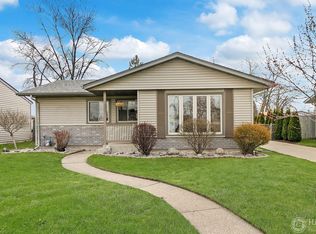 8529 21st Ave, Kenosha, WI 53143