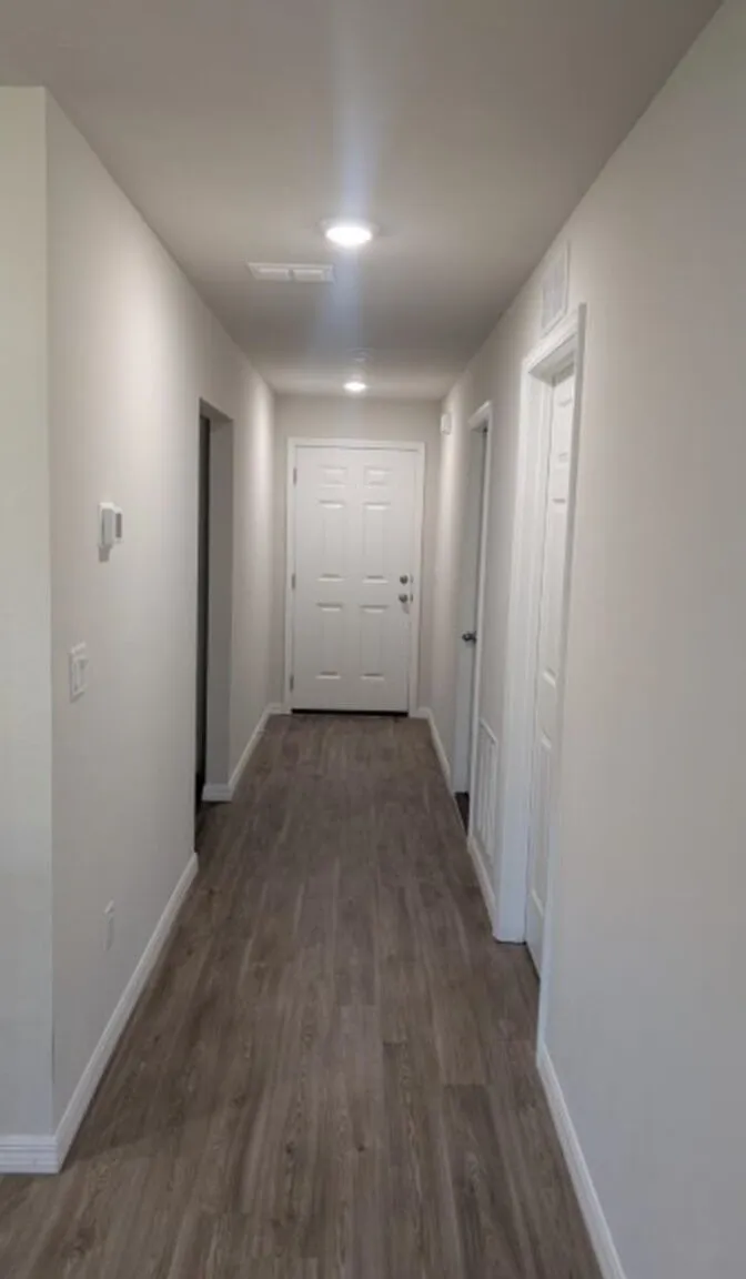 2 bed, 2.0 bath, $1,450 — Photo 2