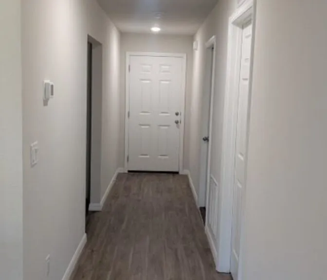 83 Wheatfield Dr #A — Photo 2