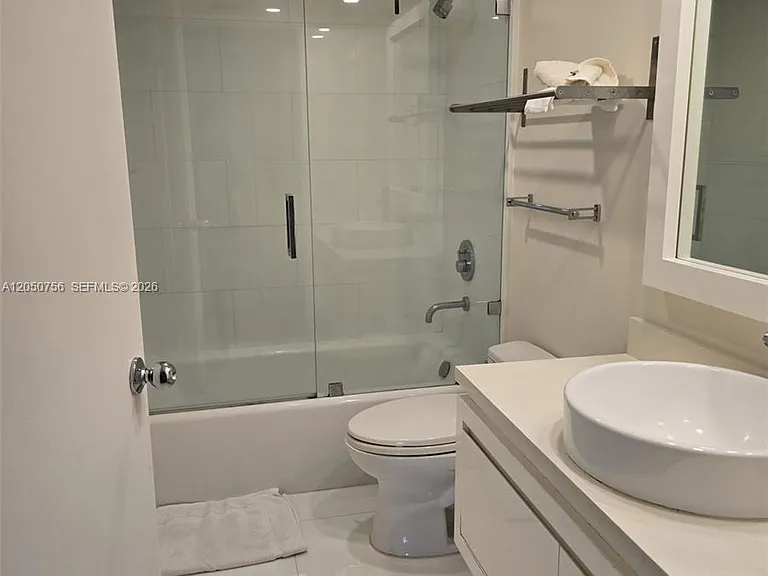 19999 E Country Club Dr #1407 — Photo 7