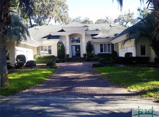 2 Elcy Ln, Savannah, GA 31411