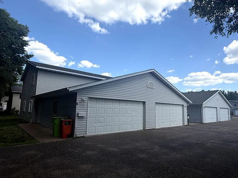 1008 Dutchman Dr — Photo 27