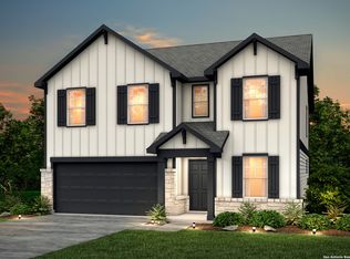 125 Twin Swan Dr, Marion, TX 78124