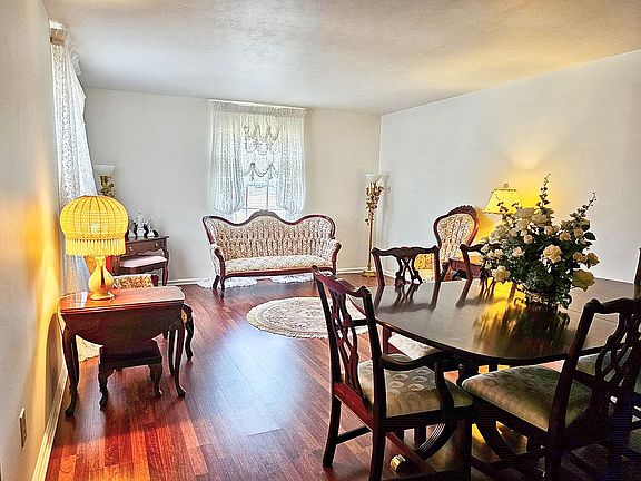 5th image of 506 Kathnor Ln