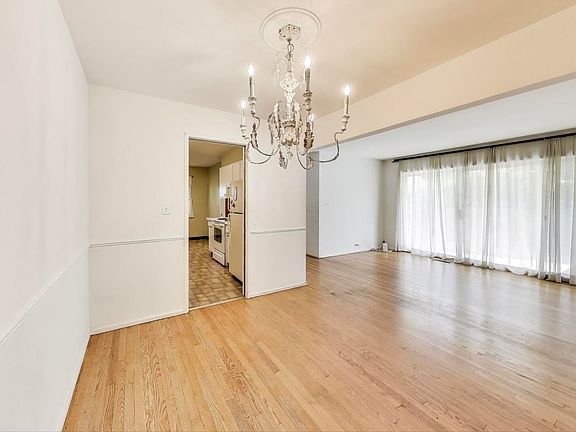 5th image of 705 Park Ave