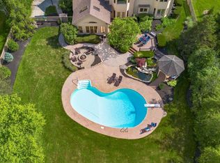 2340 Wyndbend Blvd, Powell, OH