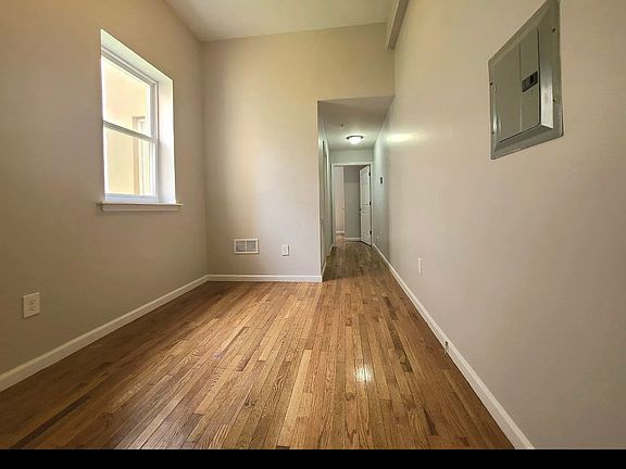 2nd image of 6 Hayward St #1L