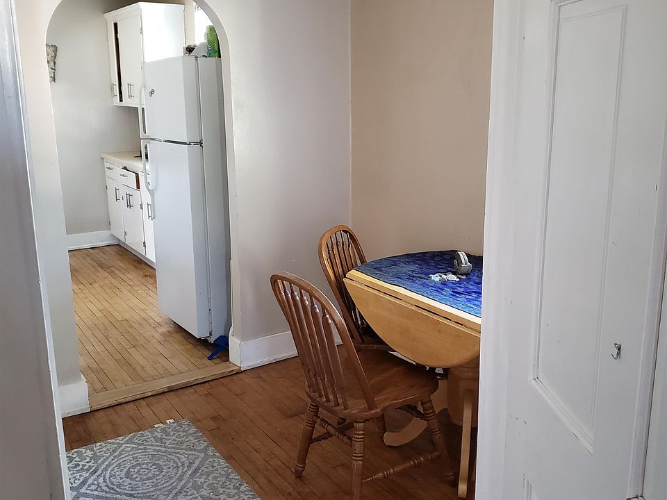1st image of 2459 N Gordon Pl #2459A