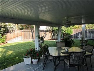 2nd image of 5801 Jacinto Ave