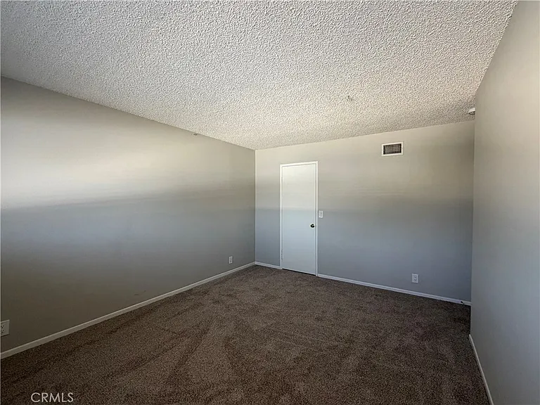 1145 N Barston Ave — Photo 17