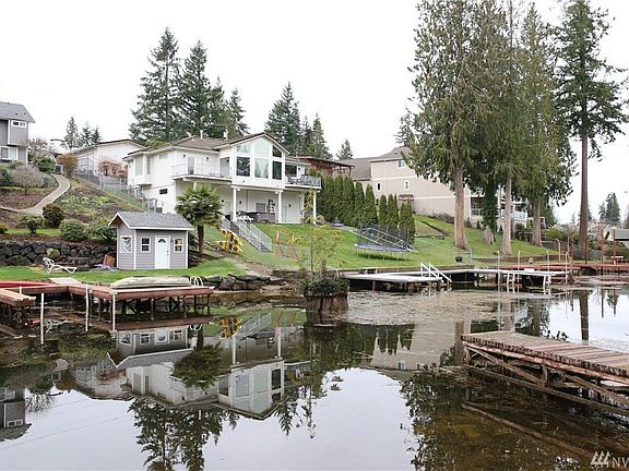 2nd image of 21109 Church Lake Dr E