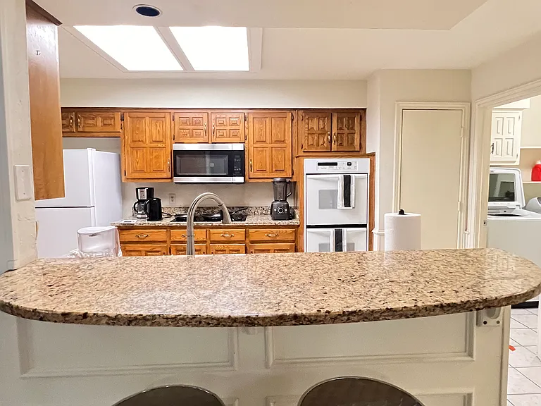 bar at kitchen