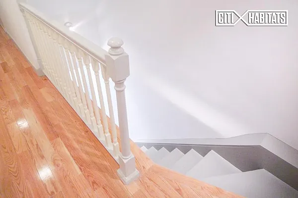 Rented by Citi Habitats | media 37