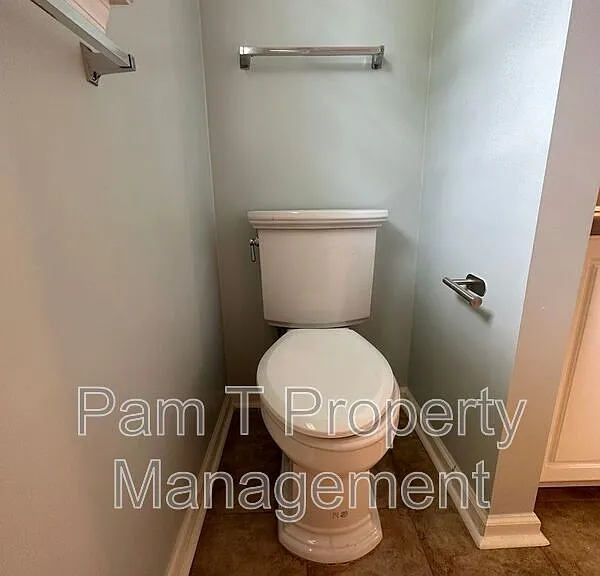 190 Salt Landing Cir — Photo 16