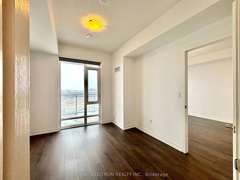 2520 Eglinton Ave W #1216 — Photo 7
