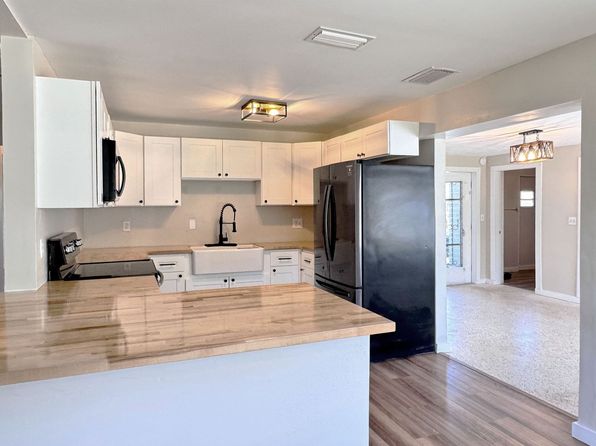 555 S Lake Starr Blvd