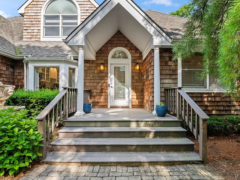 6 Bennett Dr — Photo 8