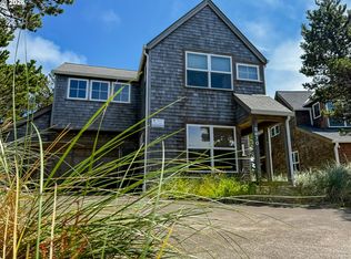 5670 Barefoot Ln, Pacific City, OR 97135