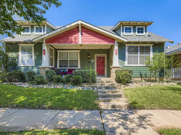 9505 Waterman Dr, Aubrey, TX 76227