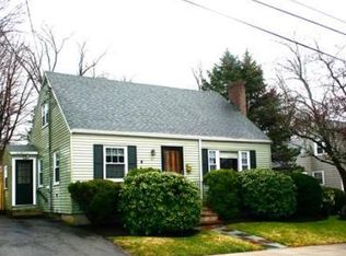47 Cranmore Rd, Hyde Park, MA 02136