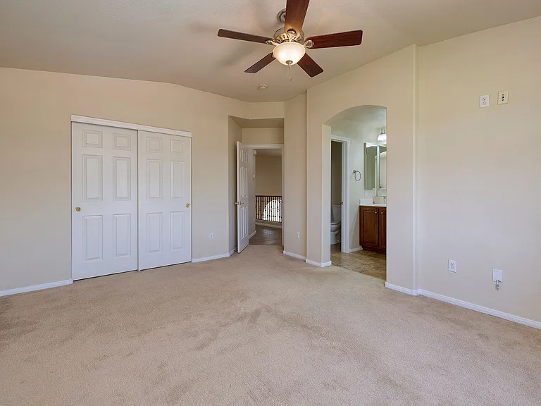 10226 Sourwood Ave — Photo 19