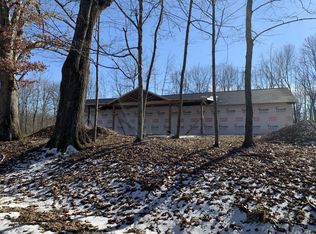 6263 Hunterdon Rd, Glouster, OH 45732