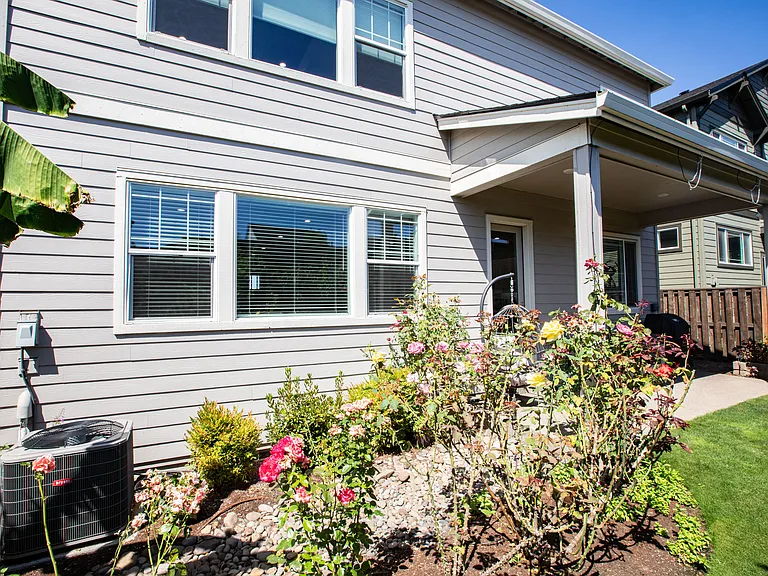 16824 SW Rockhampton Ln — Photo 37
