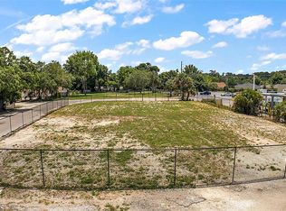 Gordon Ln #6, Mount Dora, FL 32757