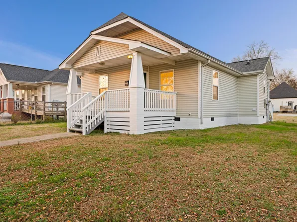 2211 E 12th St, Chattanooga, TN 37404