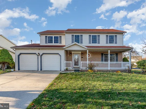 6550 Baywood Dr, Harrisburg, PA 17111