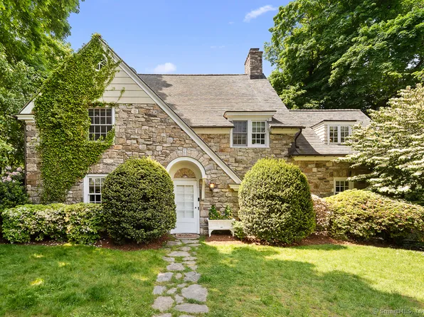 4 Sylvan Road South, Westport, CT 06880