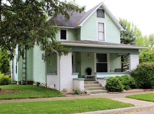 611 S Center St, Flora, IN 46929