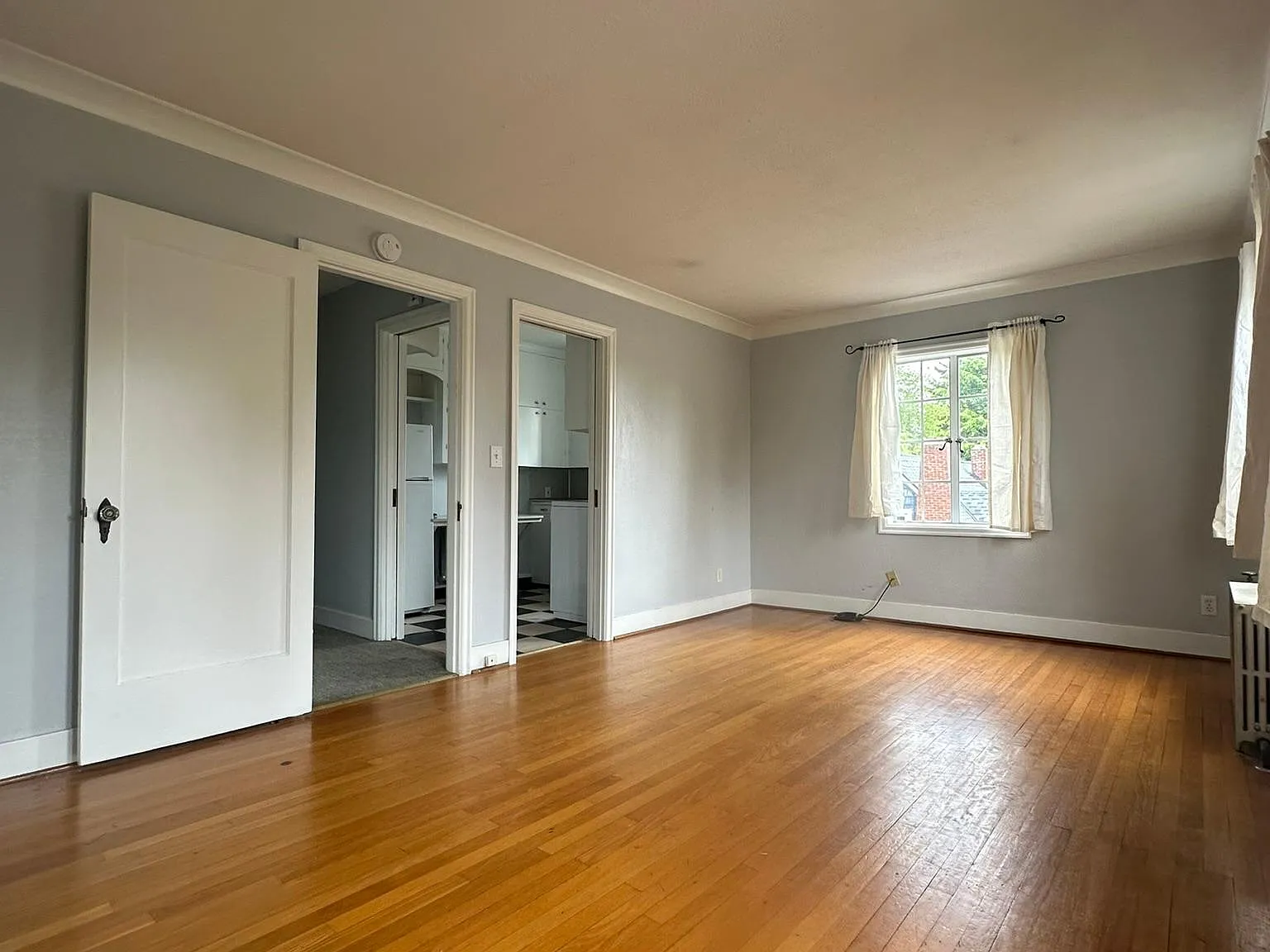 1 bed, 600 sqft, $1,155 — Photo 2
