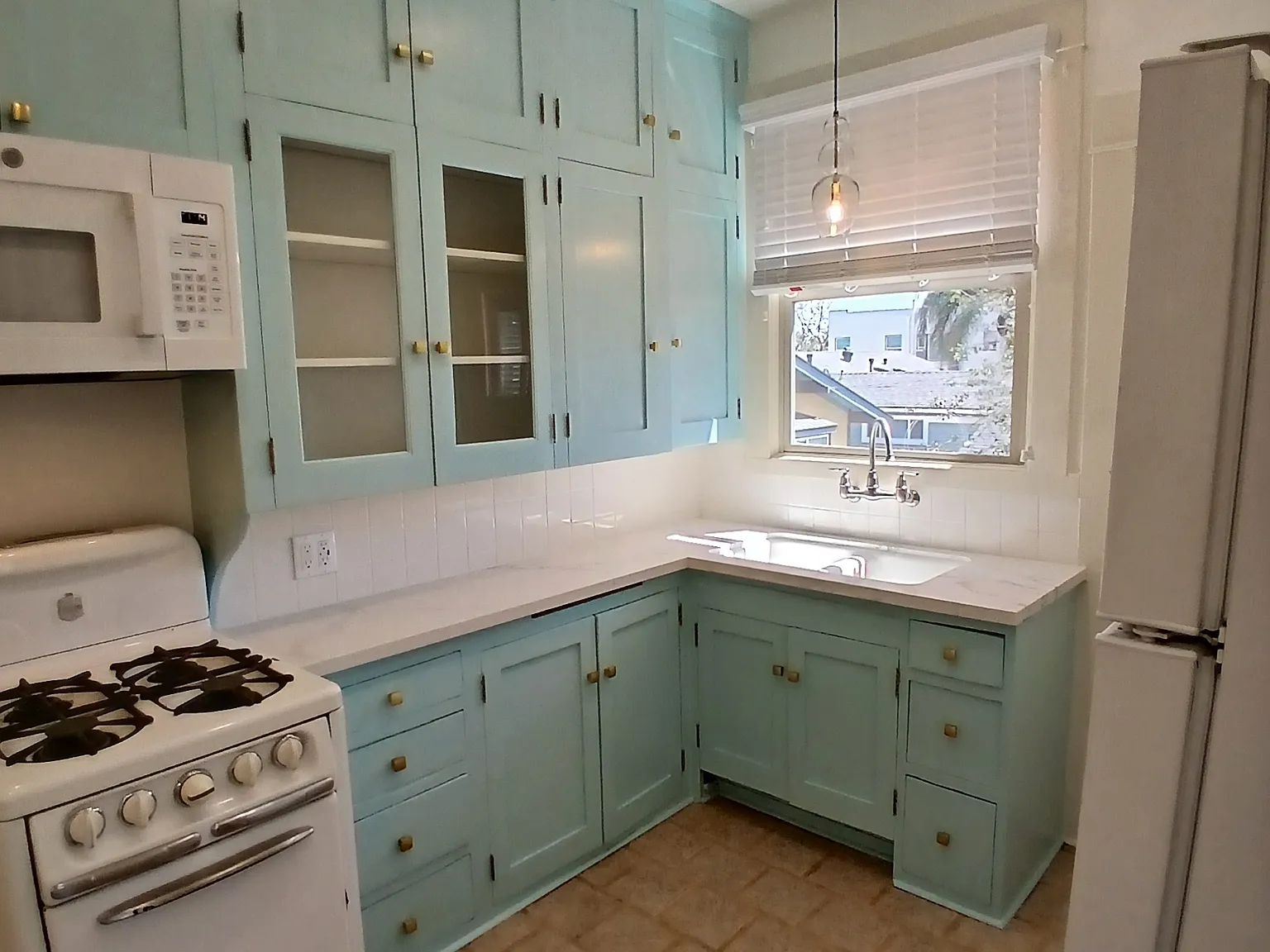 1 bed, 600 sqft, $1,995 — Photo 3