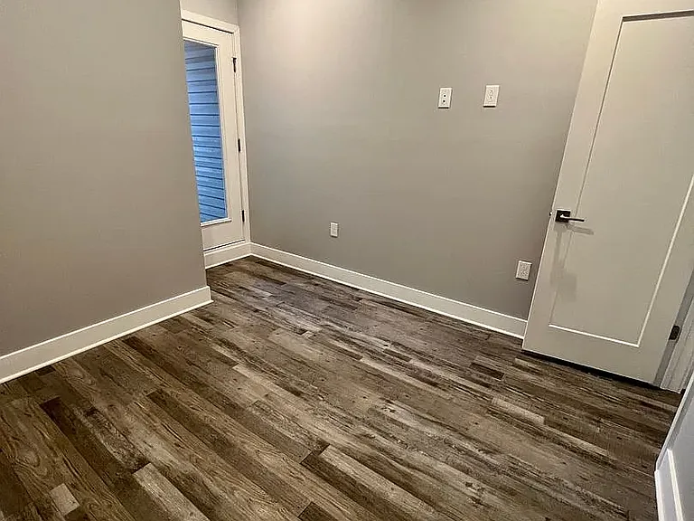 3815 Wallace St #4 — Photo 15