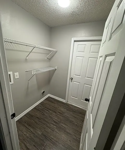 13830 Glasser Ave — Photo 23