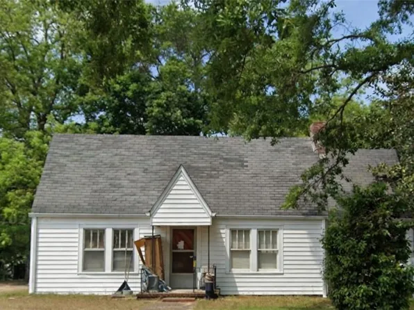 185 Bellview St, Winder, GA 30680
