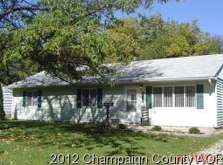 1073 Eastview Dr, Rantoul, IL 61866