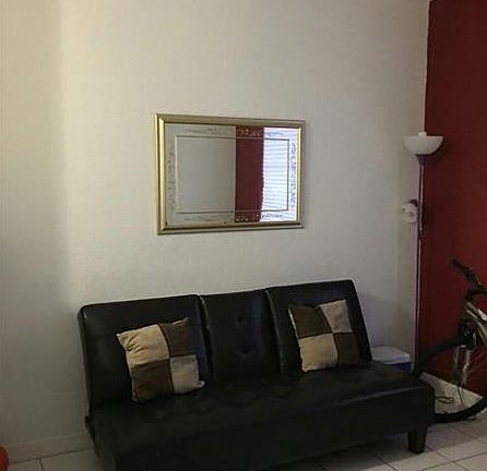 5th image of 7050 NW 177th St #20111