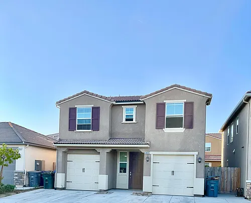 3865 Hampton Way Photo 1