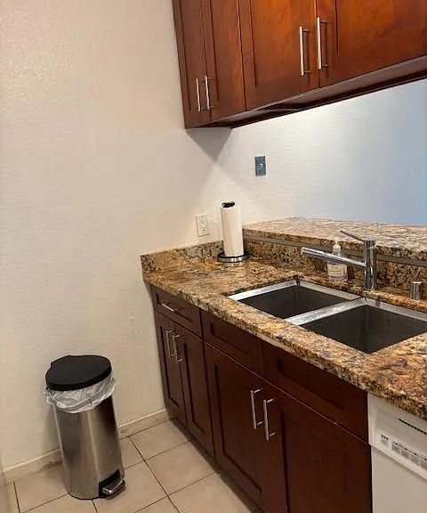 361 Half Moon Ln #306 — Photo 10