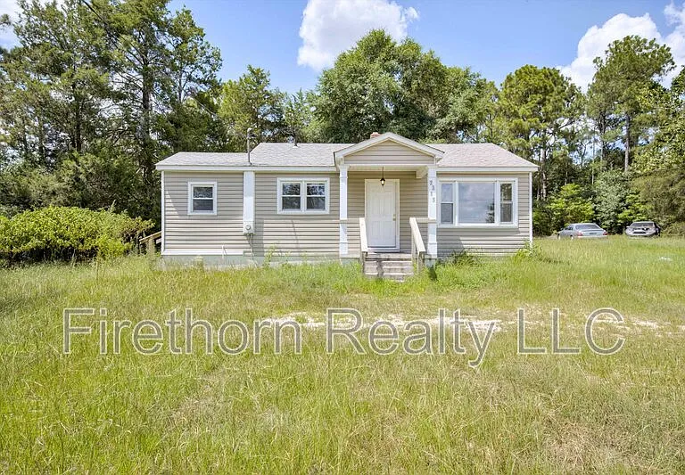2315 Tobacco Rd — Photo 2