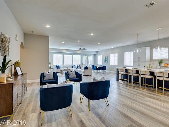 3rd image of 11540 Zagarolo Ln