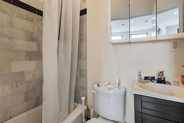 Rented by Dalan Rentals | media 15