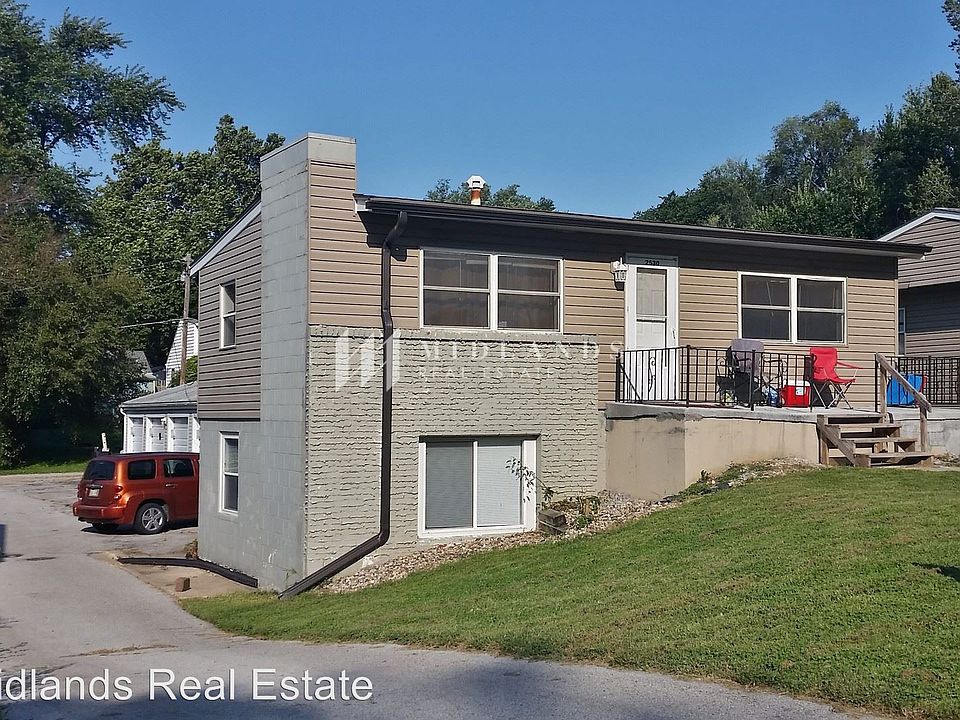 1st image of 2530 1/2 Wayne St
