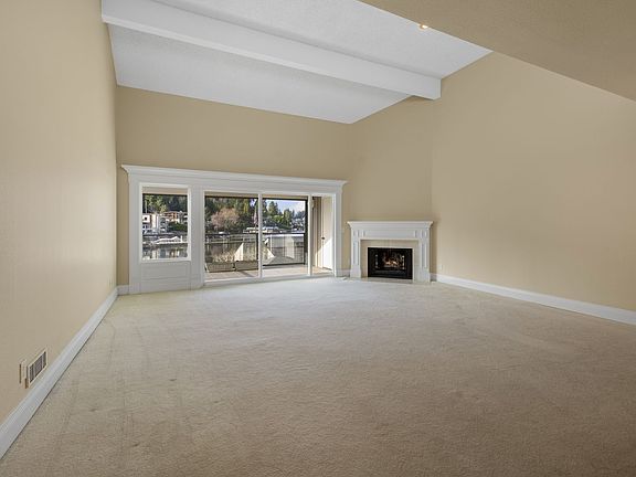 2nd image of 343 101st Ave SE #303-D