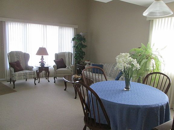 4th image of 679 Morningside Ct #A