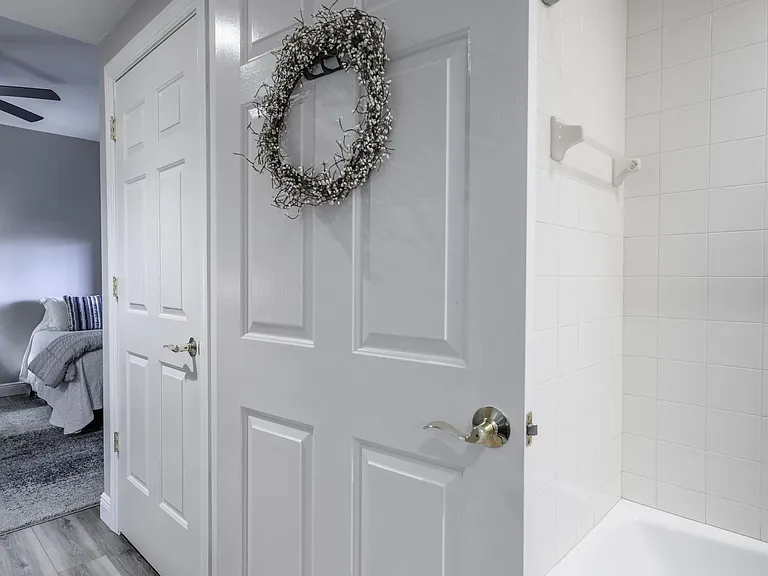 3313 Sunset Key Cir #107 — Photo 43