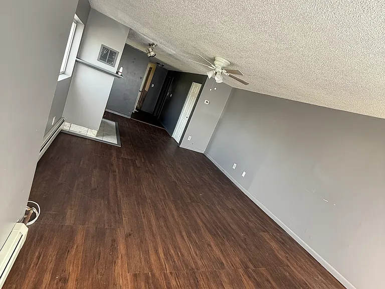 74 Laverack Ave — Photo 2